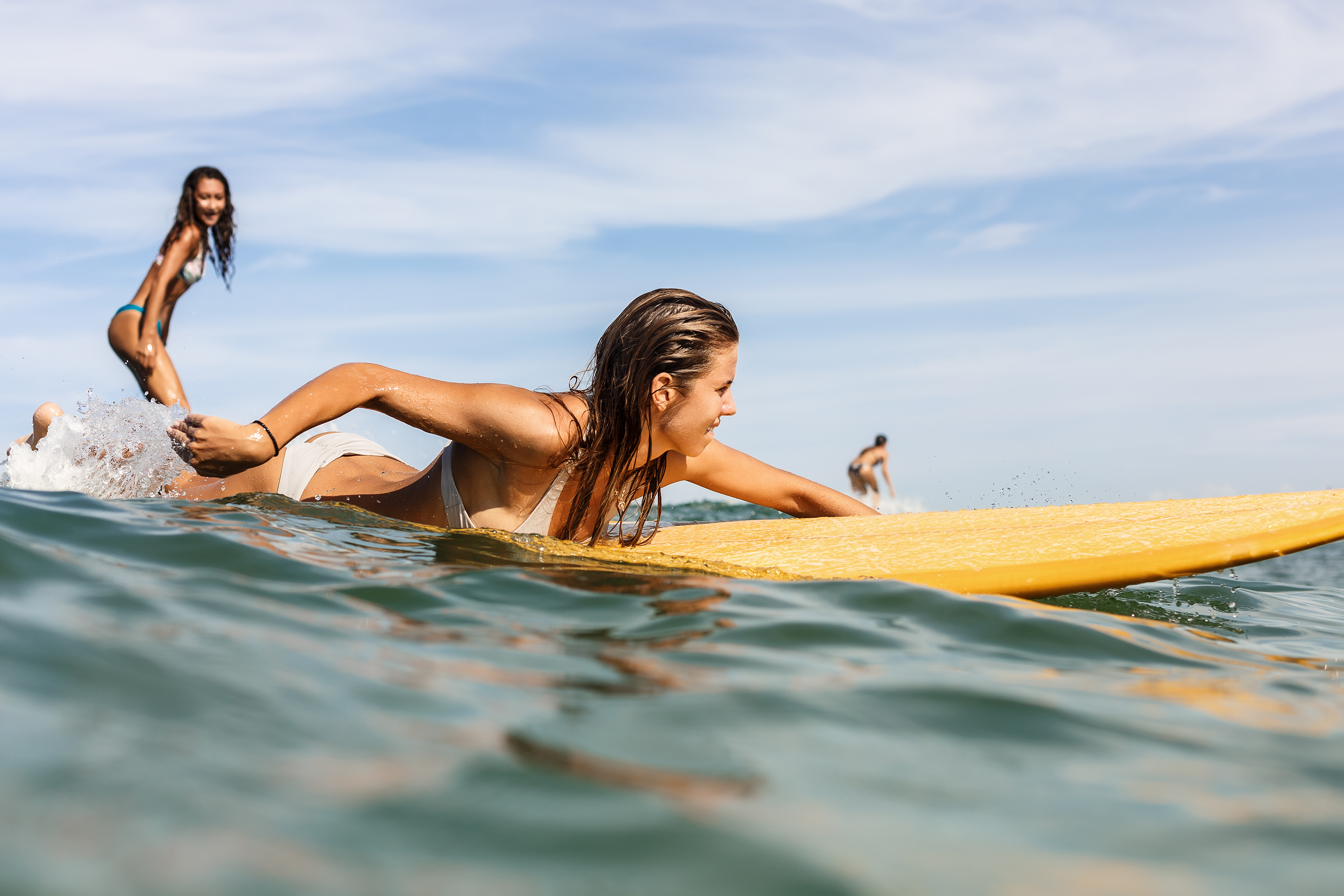 Accessorizing Swimwear: The Best Waterproof Jewelry for the Beach 🏖️