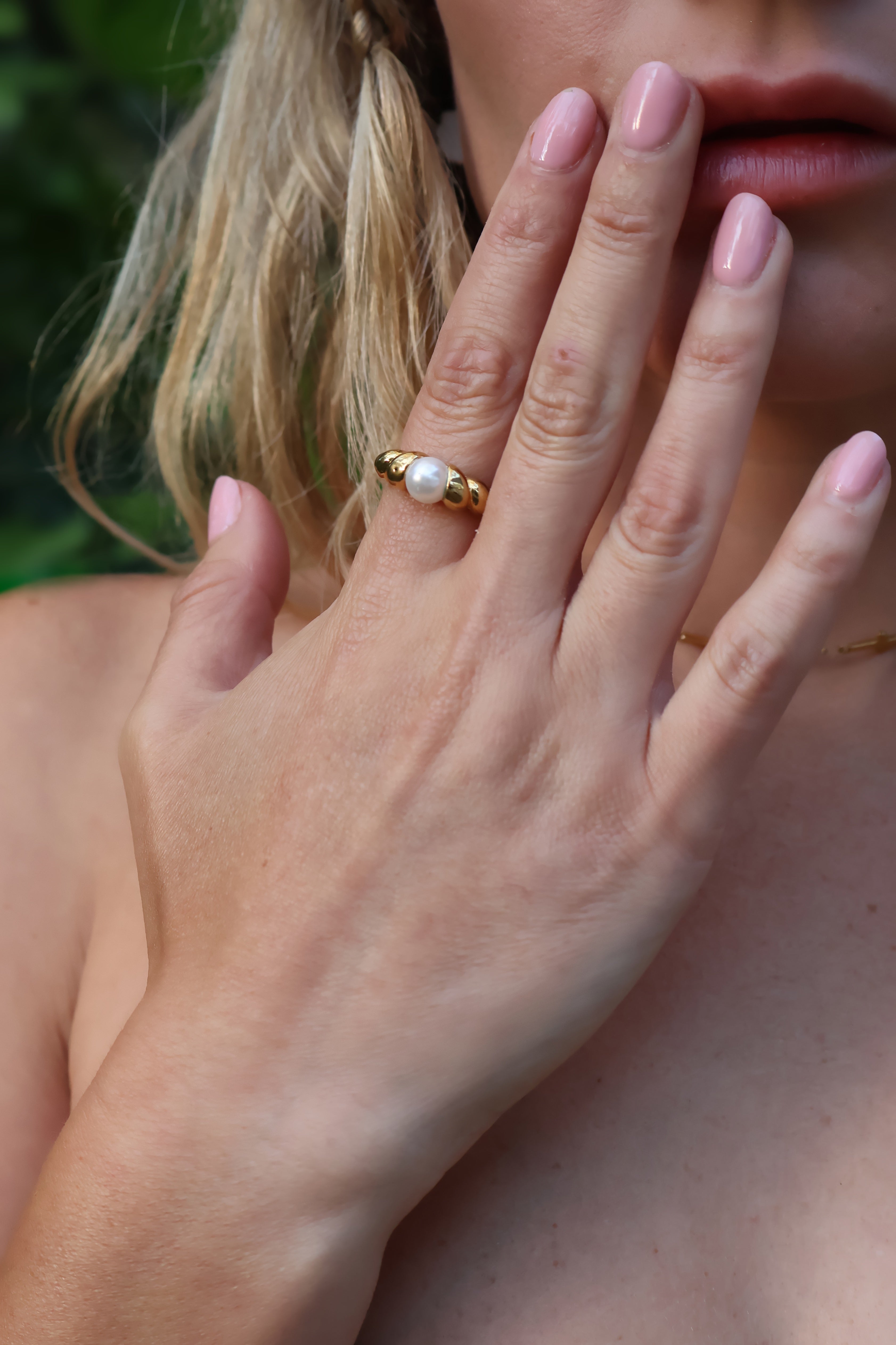 Delphine Ring
