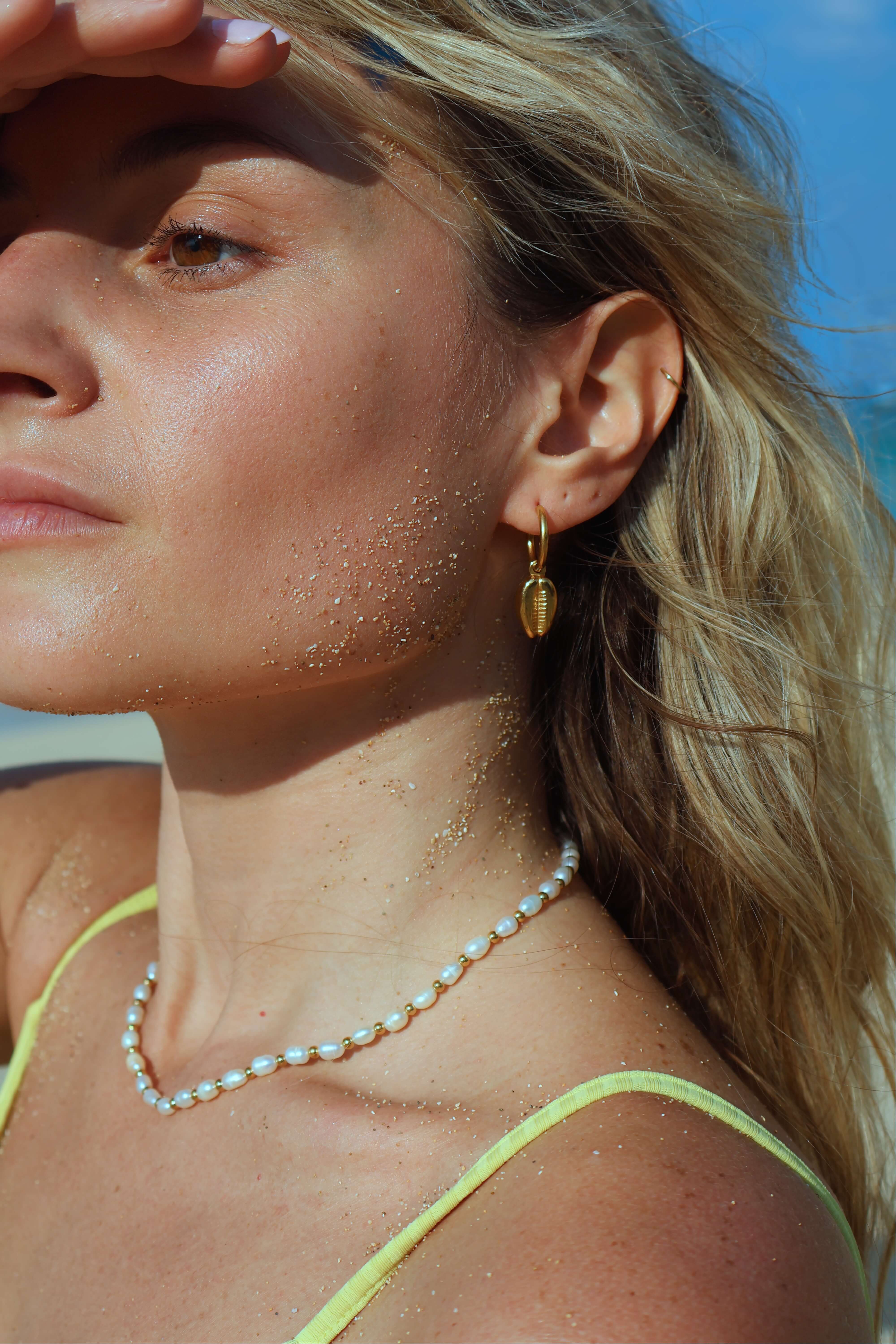 Cabo Cowrie Tide Earrings