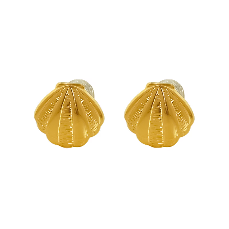 Capri Shell Studs