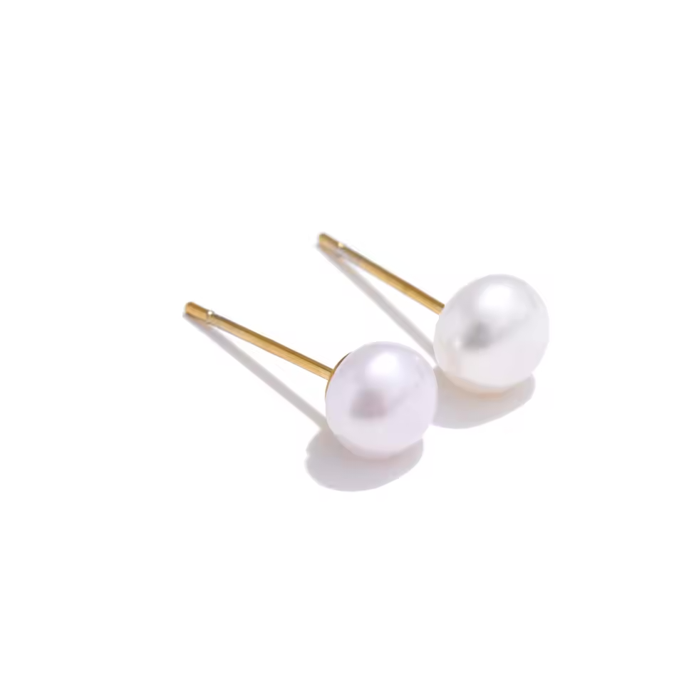 Petit Pearl Stud Earrings